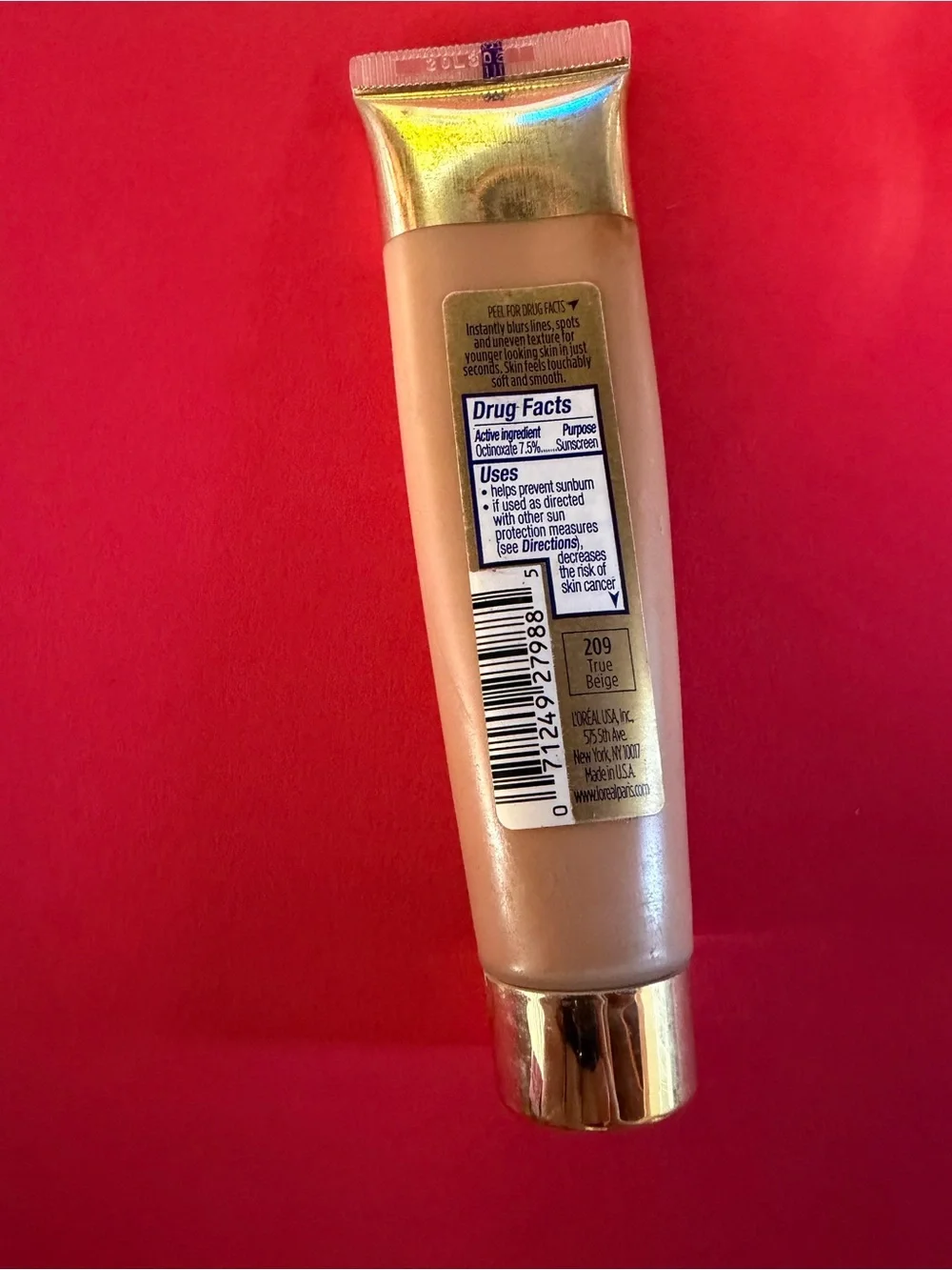 NEW LOREAL Visible Opti Blur FOUNDATION-209 TRUE BEIGE